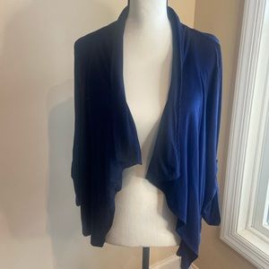 CHELSEA $ THEODORE NWT Open Front Asymmetrical Jacket Size M Midnight Blue